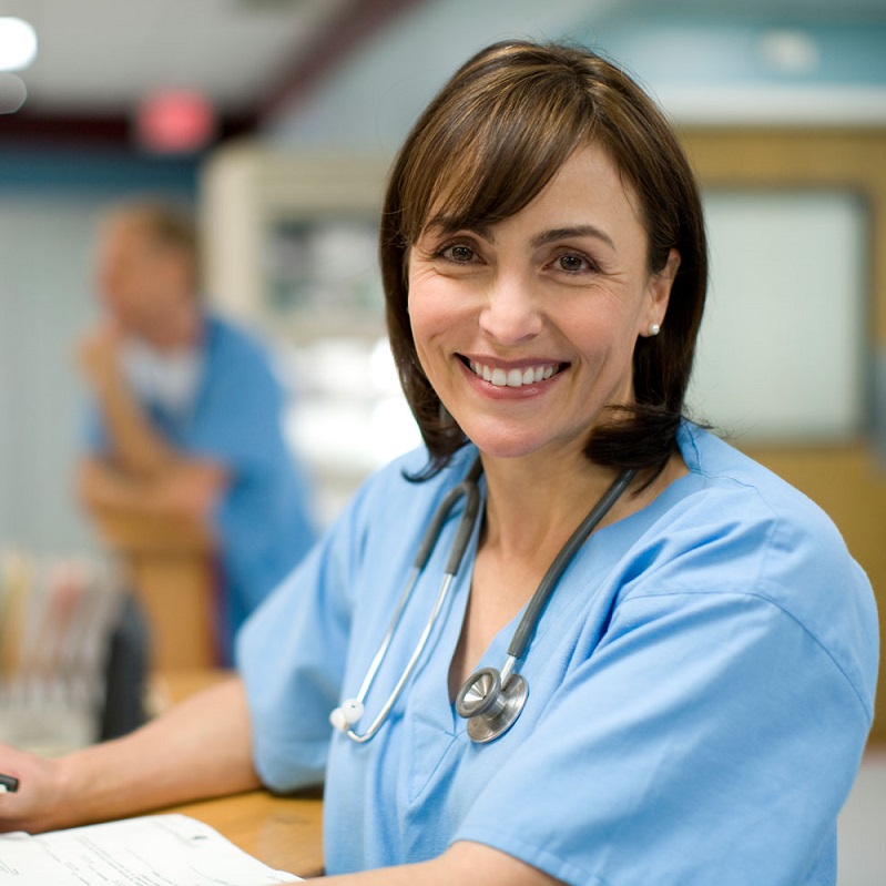 nurse-at-station